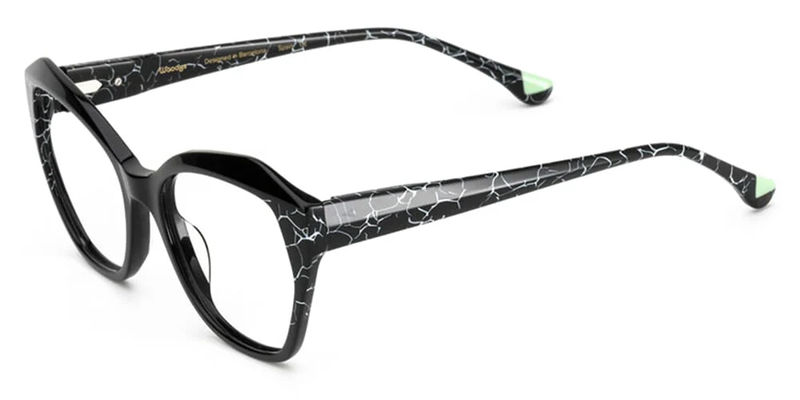 Woodys Atenea 01